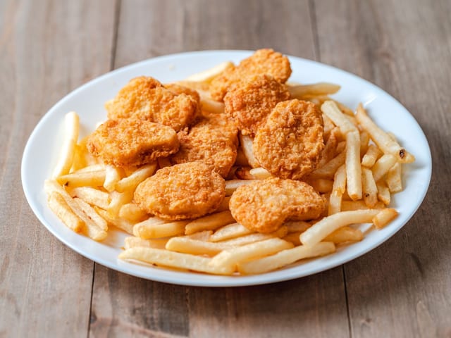 Chicken Nuggets Combo.